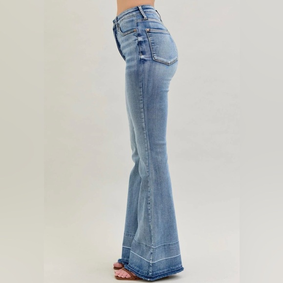 Judy Blue High Waisted “Tummy Control " w/ Release Hem Flare Sizes 11-13-15 NWT - Picture 9 of 10